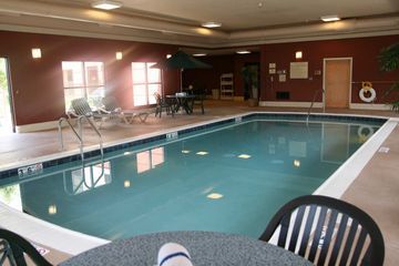 Hampton & Kalamazoo-oshtemo Hotel